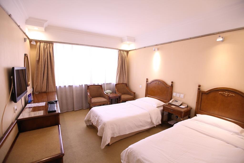 Chongqing Hotel